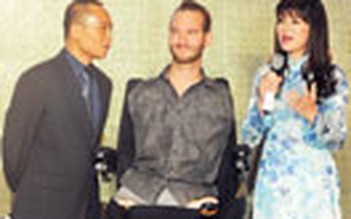 Nick Vujicic chào Việt Nam