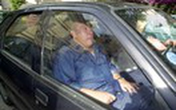 Pháp điều tra 'bố già của bố già'