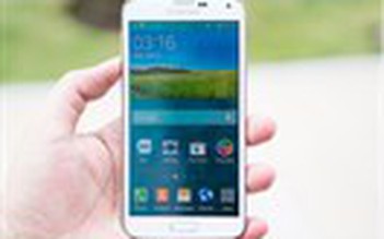 Galaxy S5 mini có khả năng chống bụi và nước