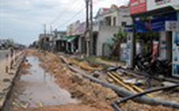 Thi công quốc lộ, làm khổ dân