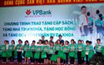 VPBank chắp cánh ước mơ đến trường