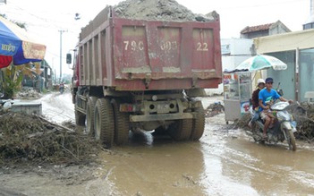 Dân kêu trời vì xe quá tải