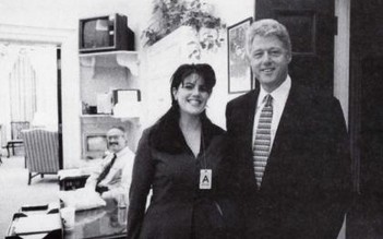 Monica Lewinsky đẫm nước mắt nói 'yêu' Bill Clinton