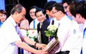 32.500 người cao tuổi được khám bệnh miễn phí