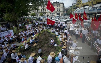 Sinh viên Myanmar biểu tình phản đối luật giáo dục