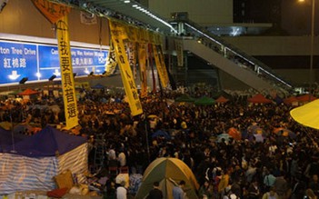 Đêm cuối của 'cách mạng dù' Hồng Kông