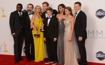 "Homeland" đánh bại "Mad Men" tại Emmy 2012