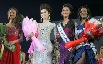 Ngọc Oanh giành giải 4 Siêu mẫu quốc tế 2012