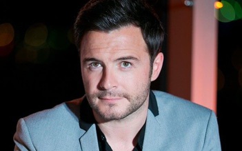 Shane Filan hút hồn fan Việt với vẻ lãng tử phong trần