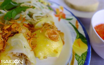 Tìm ăn bánh cuốn trứng ở Sài Gòn