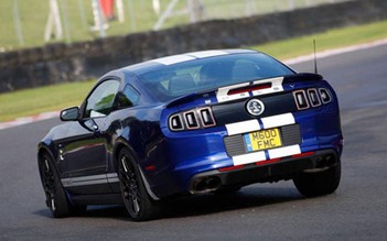 Khám phá 'cơ bắp Mỹ' Ford Mustang Shelby GT500