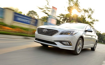 Hyundai Sonata 2015 có giá mới, 999 triệu đồng