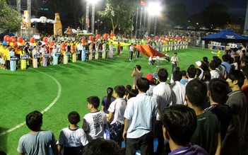 Khởi tranh giải bóng đá Larue Cup 2012