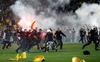 Bạo loạn ở bóng đá Thổ Nhĩ Kỳ