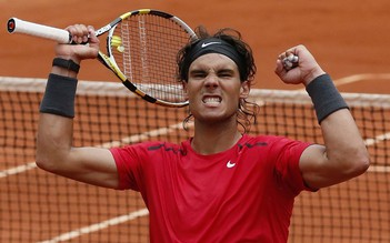 Nadal “bất khả chiến bại”, Ferrer tiễn Murray về nước