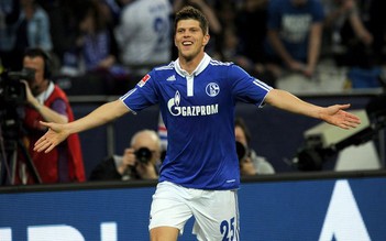 Schalke chi đậm để giữ chân Huntelaar