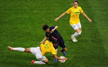 Bóng đá nữ Olympic 2012: Nhật Bản loại Brazil và "cơn địa chấn" Canada