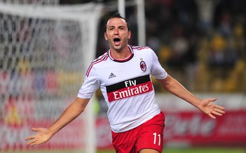 Tuyển Ý tập trung: Có Pazzini, không Cassano và Balotelli