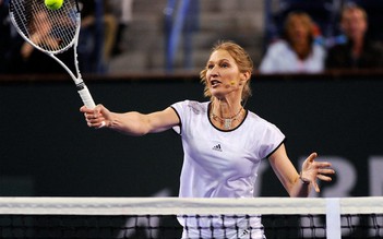 Huyền thoại Steffi Graf có thể trở lại đấu trường Grand Slam