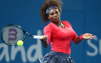 Serena Williams hướng đến kỷ lục của Chris Evert