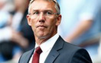 Southampton sa thải HLV Nigel Adkins