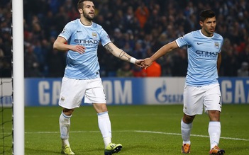 Man City lần đầu giành vé, M.U gặp... bão