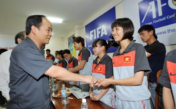 Sẽ đầu tư thêm kinh phí cho bóng đá nữ Việt Nam