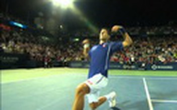 Novak Djokovic nhảy múa ăn mừng chiến thắng tại Rogers Cup
