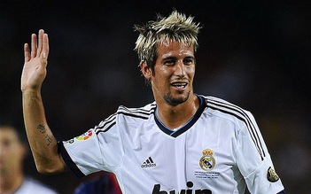 Real Madrid: Không mượn được Siqueira, không cho mượn Coentrao