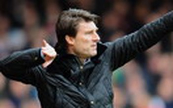 Swansea sa thải HLV Michael Laudrup