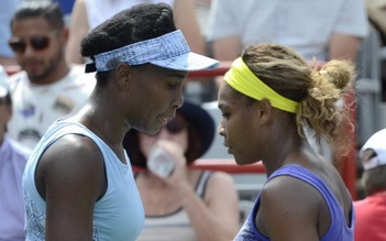 Venus đánh bại Serena, Federer tranh chung kết với Tsonga