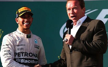 Lewis Hamilton muốn ăn mừng cùng ngôi sao hành động Arnold