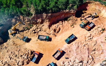 Chủ tịch UBND tỉnh Quảng Ngãi yêu cầu rà soát hoạt động các mỏ đất