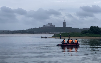 Quảng Ngãi: Đánh cá trong đêm, một người đàn ông bị đuối nước tử vong