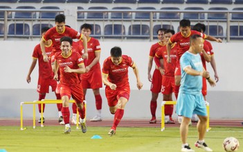 Bong bóng khép kín không ngăn người Bà Rịa-Vũng Tàu yêu tuyển Việt Nam