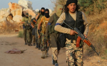 Thế giới mải chống IS, al-Qaeda âm thầm lớn mạnh