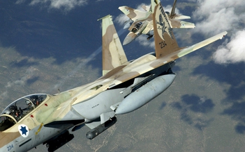 Bộ Quốc phòng Nga nói máy bay Israel tấn công sân bay Syria