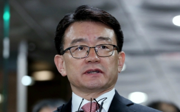 Cựu tướng tình báo Hàn Quốc nhảy lầu tự sát khi bị điều tra lạm quyền