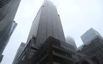 Trực thăng đâm vào cao ốc ở New York, người Mỹ liên tưởng vụ 11.9