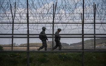 Hàn Quốc nói người bỏ trốn sang Triều Tiên có thể không nhiễm Covid-19