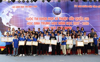 Thưởng 50 triệu đồng cho học sinh đạt huy chương vàng giải quốc tế