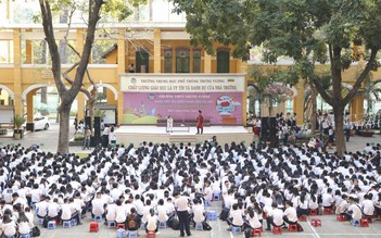 'Có thêm kiến thức mới, ôn lại bài cũ một cách nhẹ nhàng'