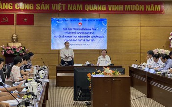 'Chỉ tiêu phòng học chưa đáp ứng nhu cầu của người dân'