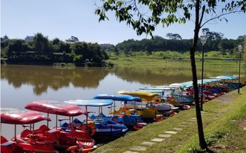 Đà Lạt tạm dừng hoạt động du lịch trái phép ở hồ Xuân Hương