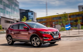 Nissan Qashqai trình làng 'đe dọa' Toyota C-HR