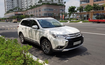 Mitsubishi Outlander lắp ráp trong nước lộ giá từ 808 triệu đồng