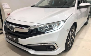 Honda Civic 1.8E 2019 giá 729 triệu đồng thiếu vắng nhiều trang bị