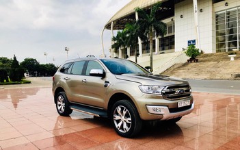 Xe hiếm Ford Everest 3.2 Titanium được người Việt săn lùng