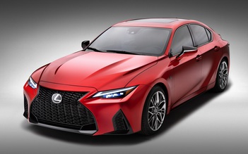 Lexus IS 500 2022 mạnh gấp đôi IS 300 tại Việt Nam