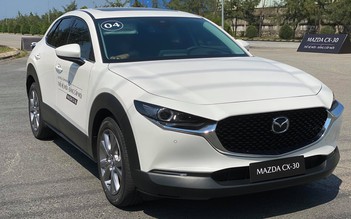 Mazda CX-30 có gì để cạnh tranh với Toyota Corolla Cross?